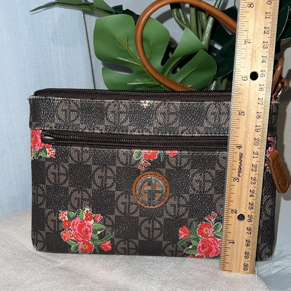 Gianni Bernini Clutch - Picture 9 of 9